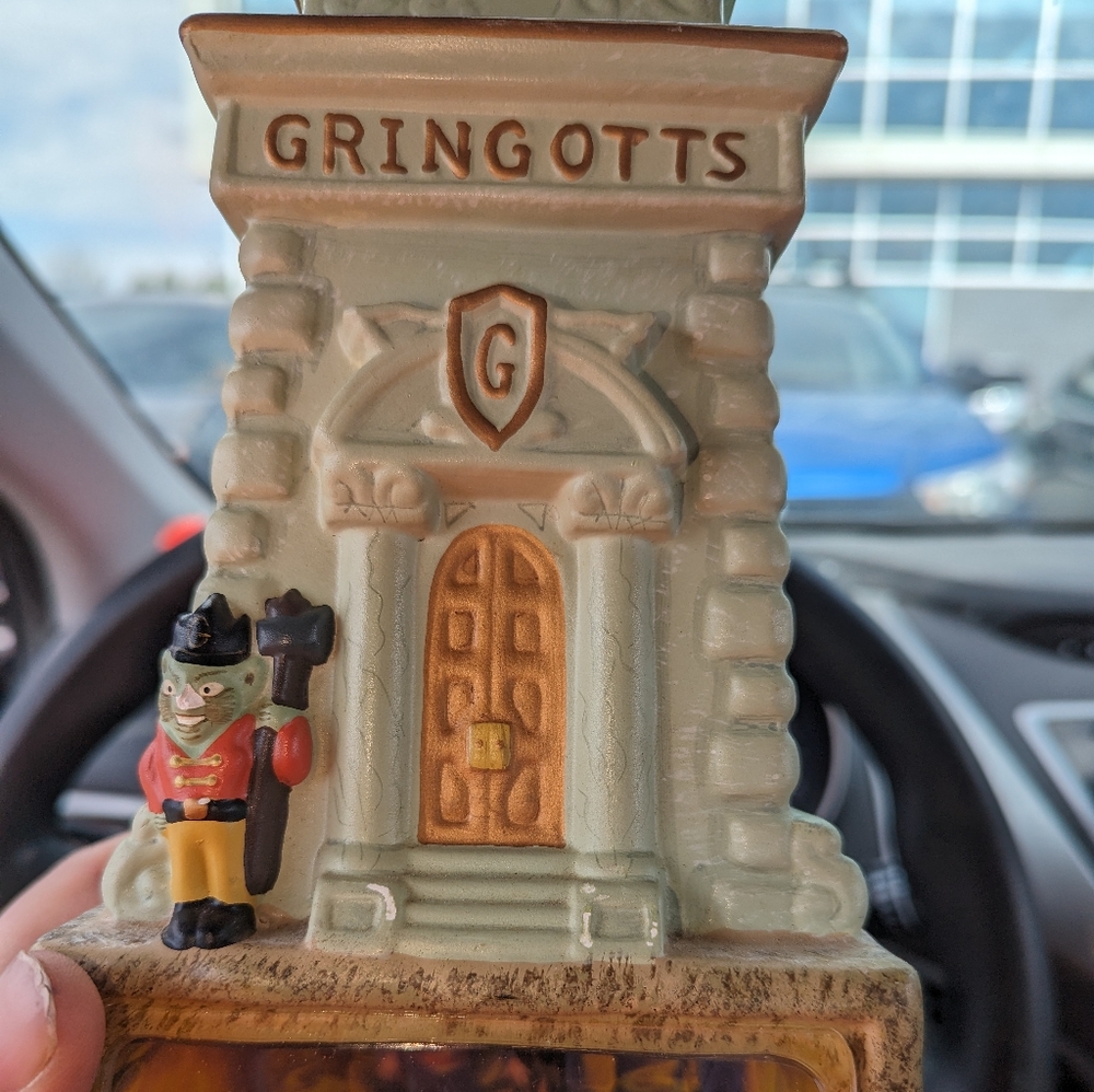 Harry Potter Gringotts Piggy Bank 2000